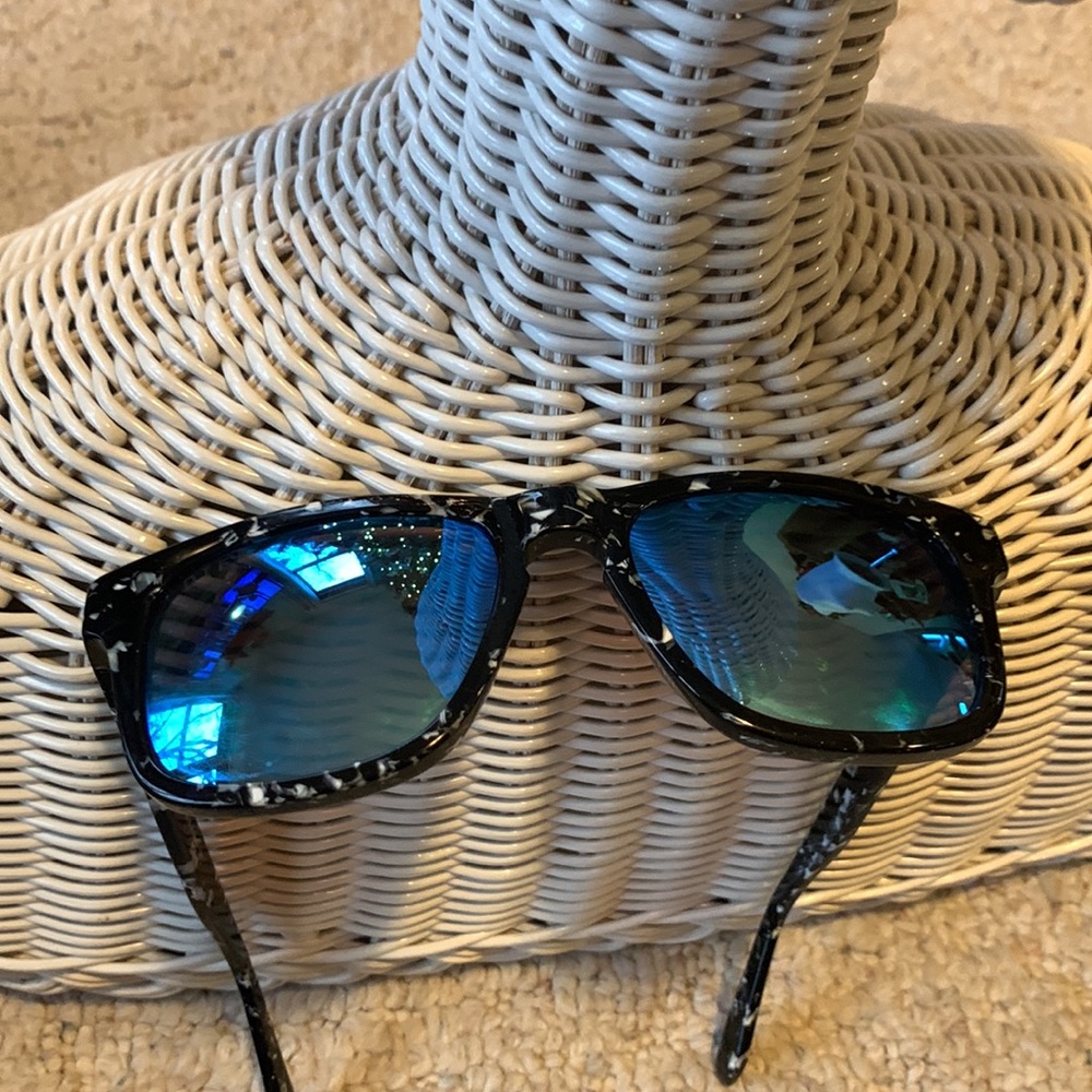 Diff Sunglasses - image 4